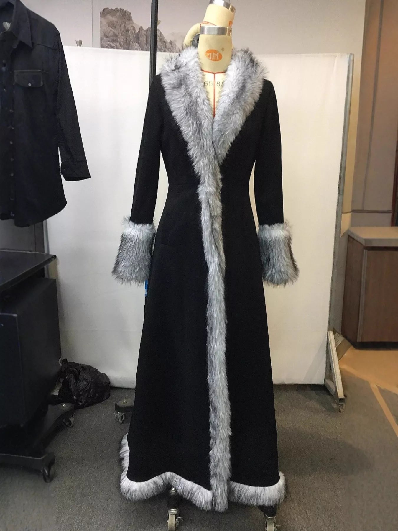 14e3333915d44cc5b27d6f15ffe8dbb8-Max-Origin