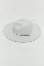 53630526828449ac913b6a3b5047e704-Max